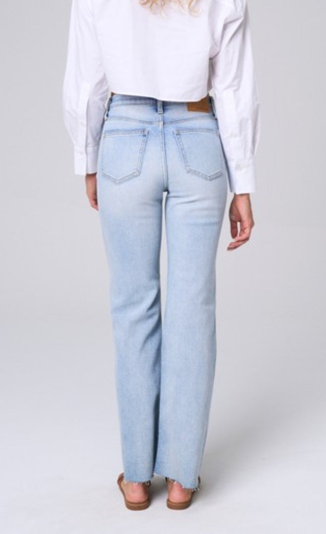 Wide Leg Straight Jean